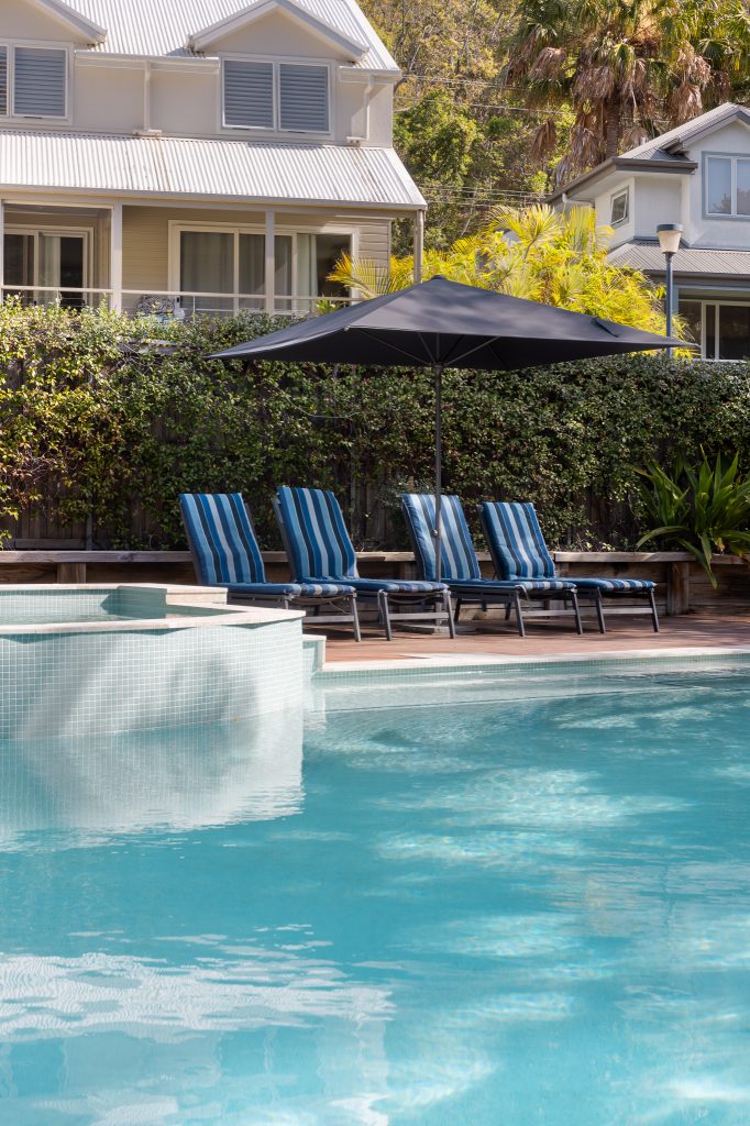 BlueysRetreat_Sun lounge by the pool