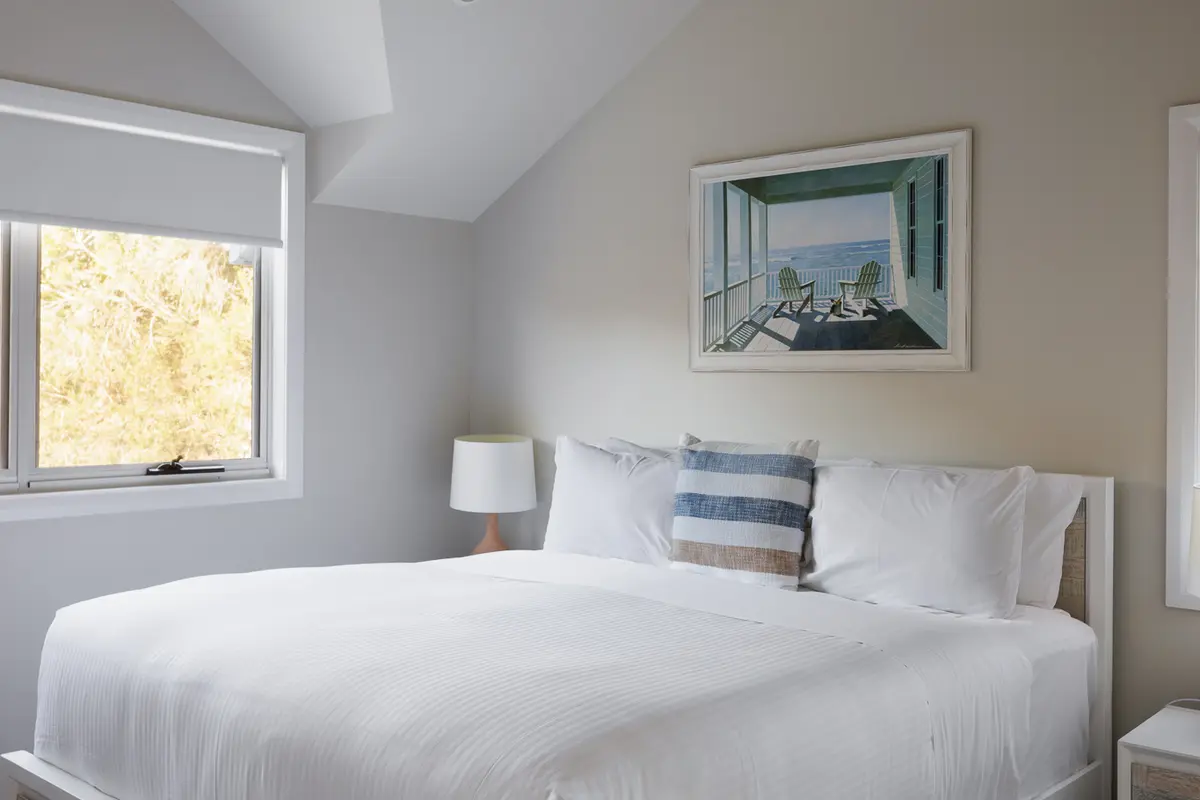 Queen bedroom in a One Bedroom Villa at Blueys Retreat